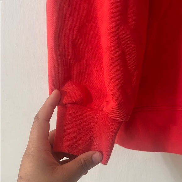 Lululemon women’s Red Sweater - Picture 4 of 5